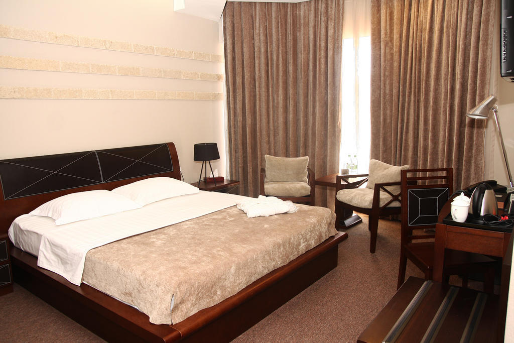 Grand M Hotel Navoi Rom bilde