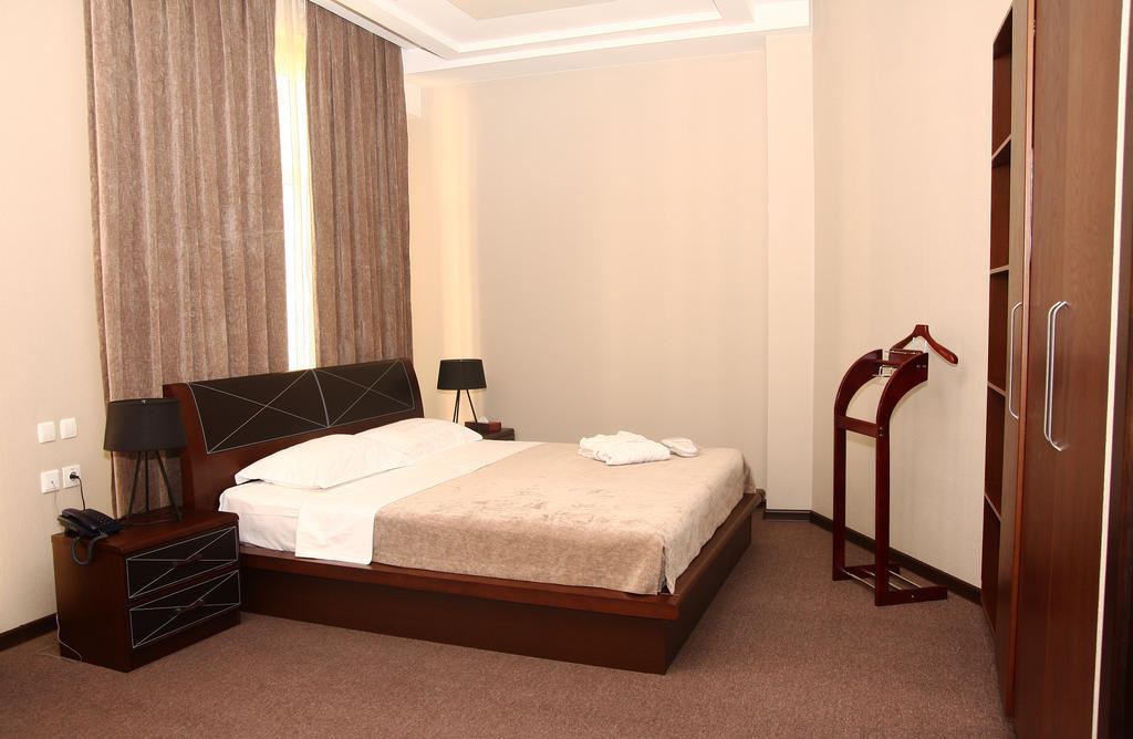 Grand M Hotel Navoi Rom bilde