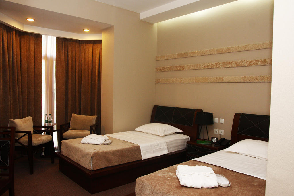 Grand M Hotel Navoi Rom bilde