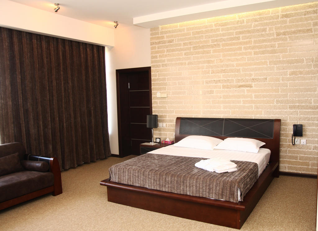 Grand M Hotel Navoi Rom bilde